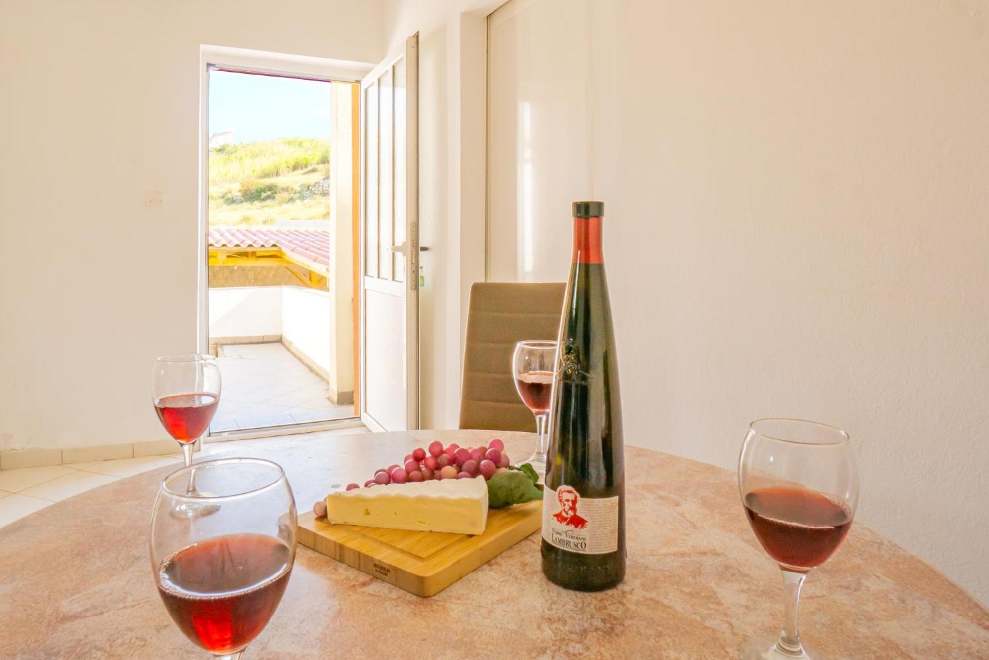 Jasko I Jelica Beautiful View Apartment Метайна Стая снимка